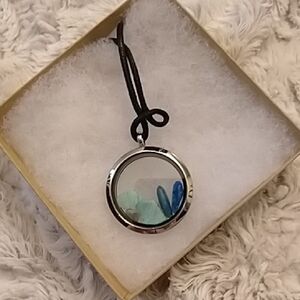 Elegant Silver Pendant Necklace with Semiprecious Stones